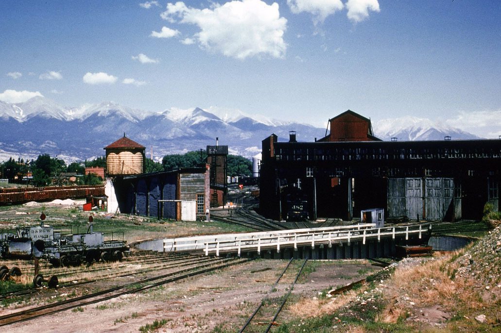 Denver and Rio Grande Roundhouse and Turntable ca. 1950s.RJacksonColl