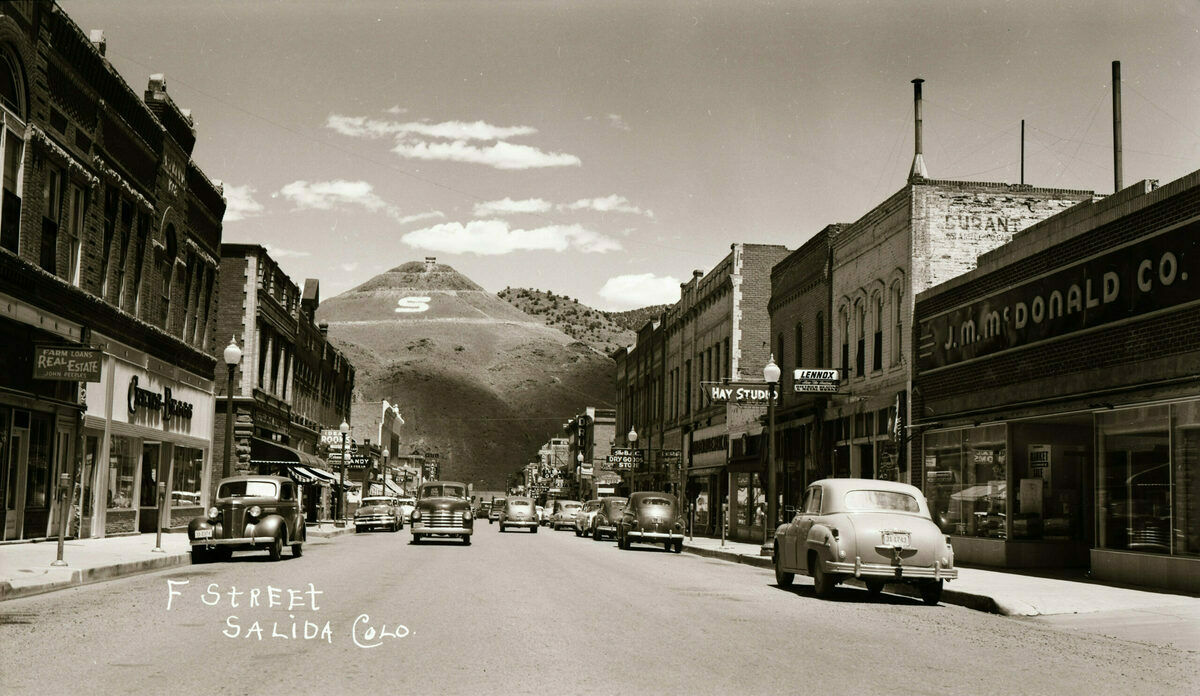 F Street Salida Colo at 3rd Street intersection.SalidaMuseColl